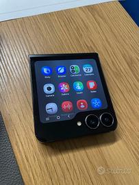 Samsung Galaxy Flip 7