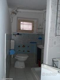 Monolocale piano interrato Boccetta