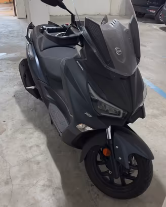 Sym Joymax 300 Z+