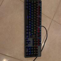 tastiera gxt trust gaming