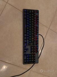 tastiera gxt trust gaming