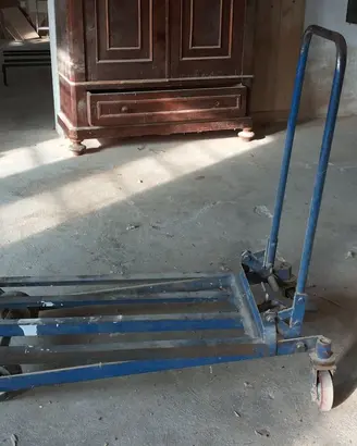 Carrello per bancali in ferro