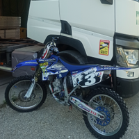 Yamaha yz 125 (da vetrina)