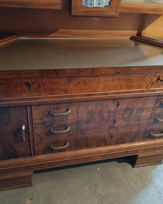 credenza in radica