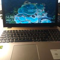 ASUS Vivobook portatile