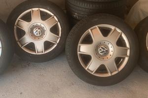 Cerchi lega VW GOLF 6 1/2 16 ET42 (gomme omaggio)