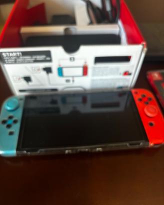Nintendo Switch OLED (Completa con Scatola) + Acce