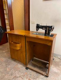 Macchina da cucire vintage
