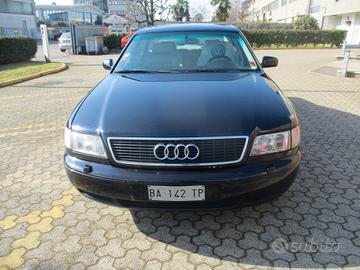 Audi A8 2.5 TDI V6 cat