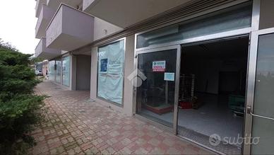 AUTORIMESSA A SAN GIOVANNI TEATINO