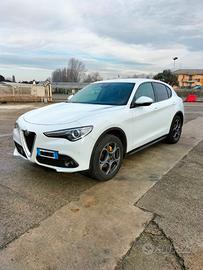 Alfa romeo Stelvio Q4 usata