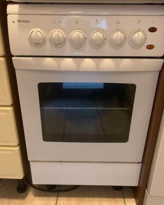 Cucina a gas con forno Tecnogas