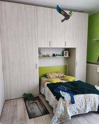 Camera da letto una piazza e mezzo completa