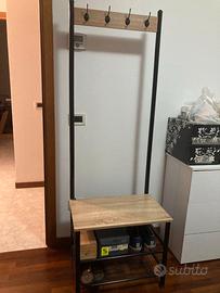 N.2 appendiabiti da ingresso