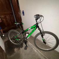 Mountain bike Junior 24'' 18vel