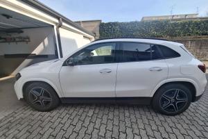 GLA 200d advance AMG