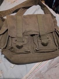 PULL& BEAR BORSA MILITARE E ZAINETTO