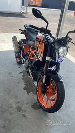 Ktm duke 390 ABS anno 2016