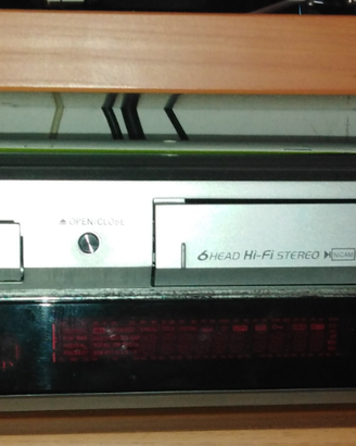 Impianto stereo hi-fi surround Dvd CD VCR Radio lg