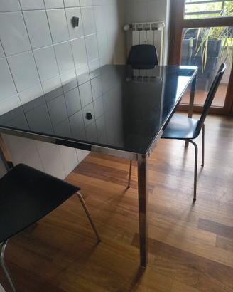 tavolo Ikea acciaio e vetro nero 