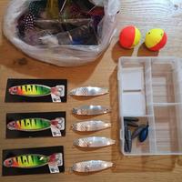 Lotto pesca con artificiali - ondulanti