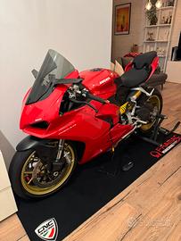 Ducati Panigale V2