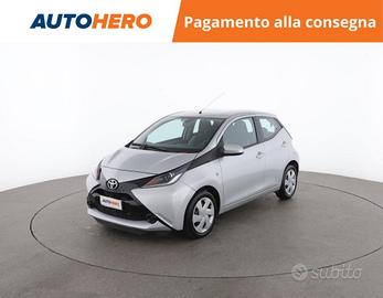 TOYOTA Aygo 1.0 VVT-i 69 CV 5 porte x-play MMT
