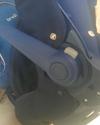 Sediolino auto Inglesina + marsupio Brevi