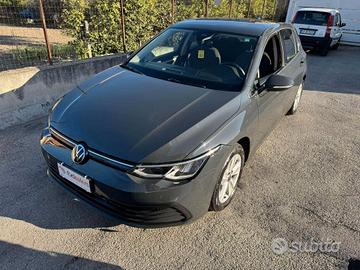 Volkswagen Golf 1.0 TSI EVO Life-2021