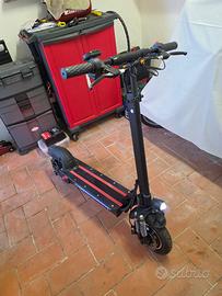 monopattino doppio motore nuovo