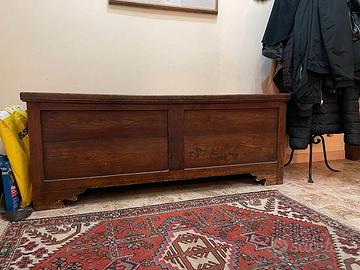 Antica cassapanca legno massello