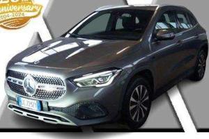 MERCEDES-BENZ GLA 250 GLA e phev (eq-power) Busi