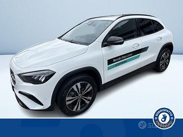 Mercedes-Benz GLA 180 d Automatic Advanced Pl...