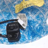 COMMUTATORE DESTRO DEVIO LUCI ICE GILERA 583422