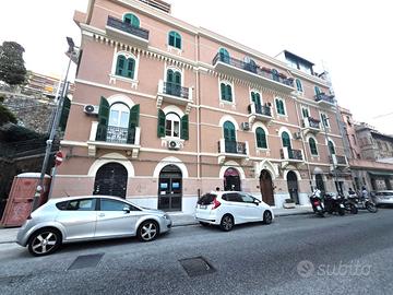 Via XXIV Maggio, pressi Provincia Locale. 50 mq