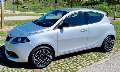 Lancia Ypsilon 1.0 Hybrid 70cv Gold – 2021 – 60.00