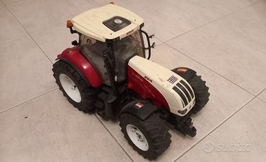 Modellino trattore Steyr (grandi dimensioni)
