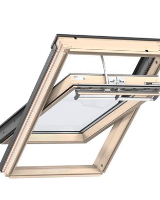 VELUX GGL 70 ( 55x78 cm) e GGL BK04 ( 47x98 cm)