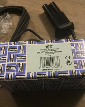 Nikon MC-32 External Power Cord per Nikon F5 – NOS