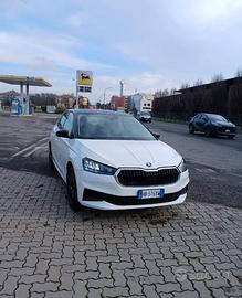Skoda fabia 2024.solo 10.000 km