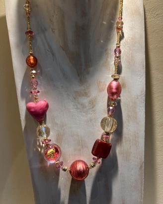 Collana rosa in vetro di Murano