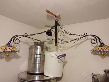 Lampadari in ferro battuto