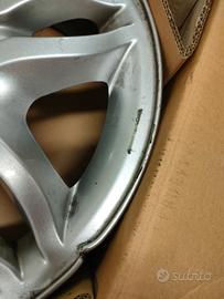 cerchio in lega 15" Renault Clio