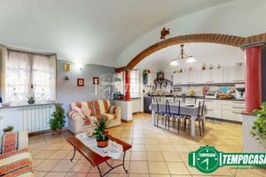 Casa indipendente a Novi Ligure 7 locali