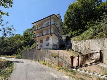 2 LOCALI A MONASTERO DI LANZO