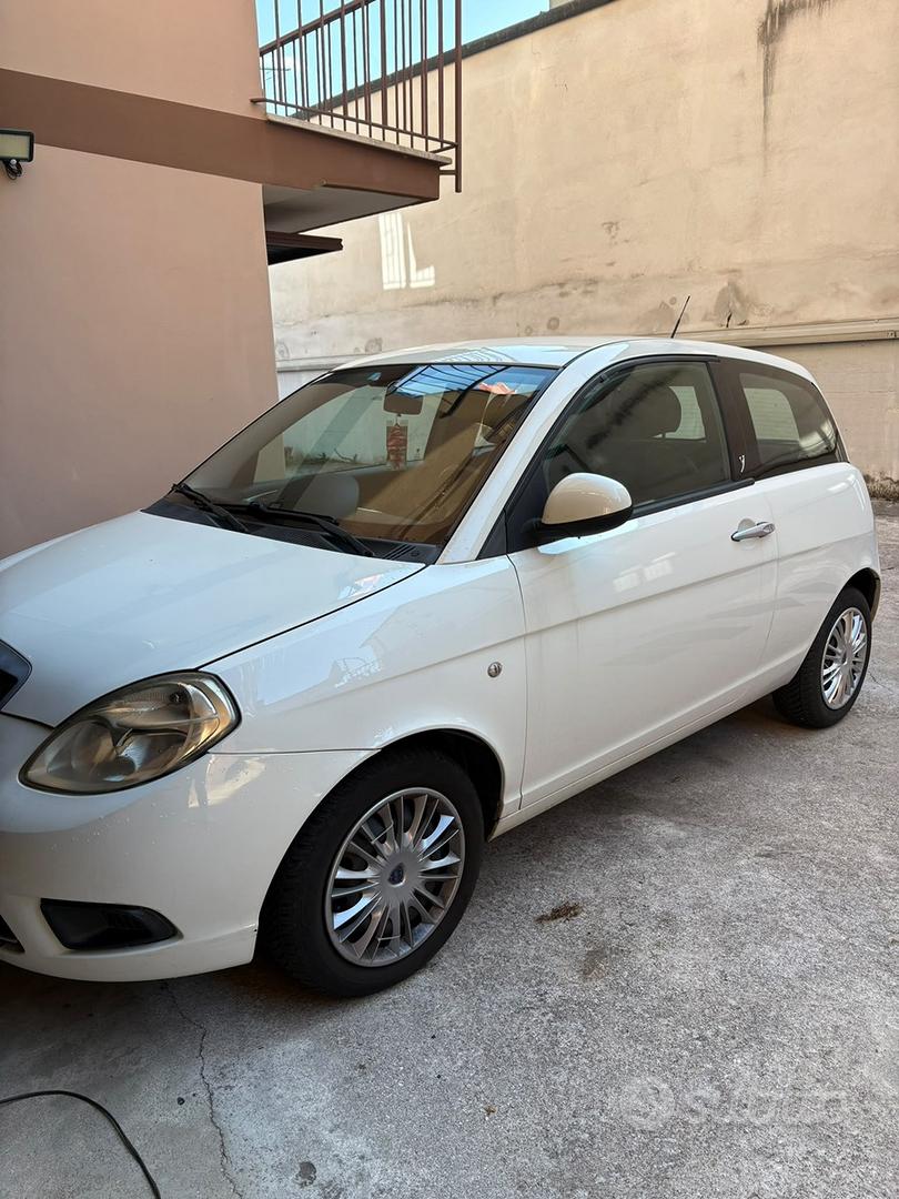 Lancia Ypsilon 2ª serie