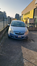 Opel corsa 2008 gpl