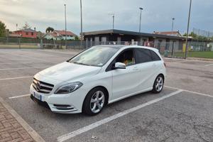 Mercedes b180 d