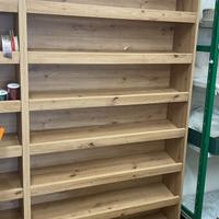 Scaffalatura per nastri o libri