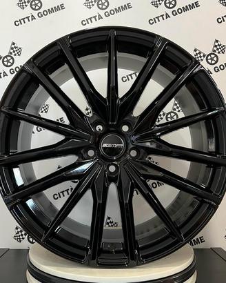 Set da 4 Cerchi in lega per Maserati Levante Ghibl